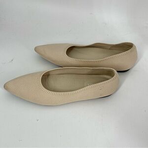 Vivaia Beige Pointed-Toe Ballet‎ Flats Size 39.5
